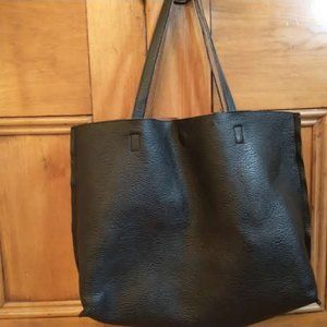 Large leather tote, reversible tan or black